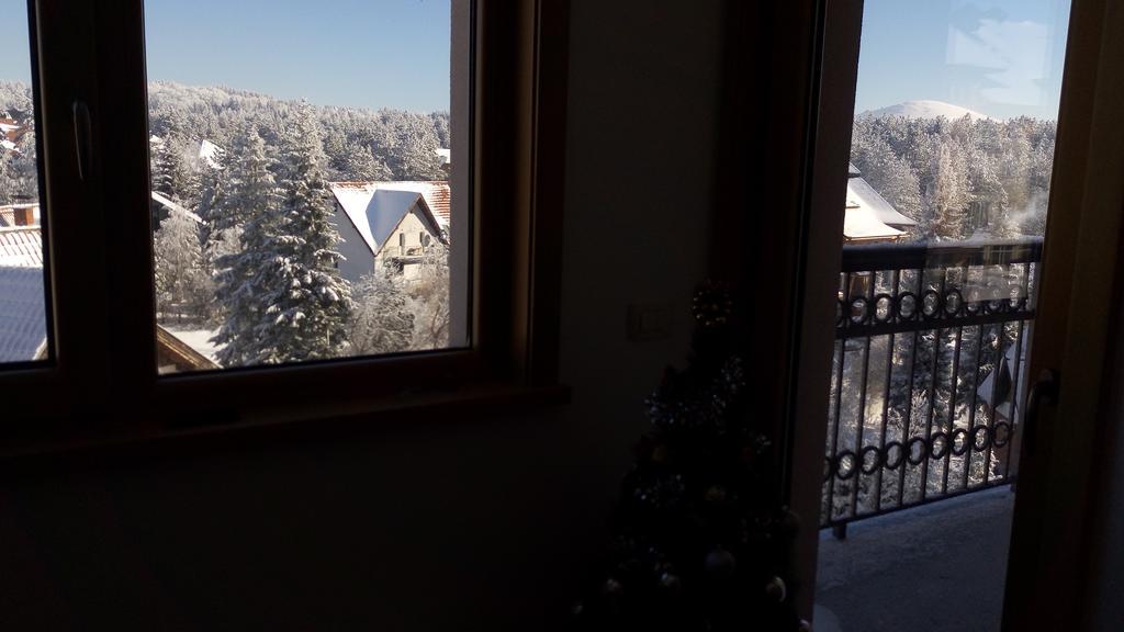 Apartment On *